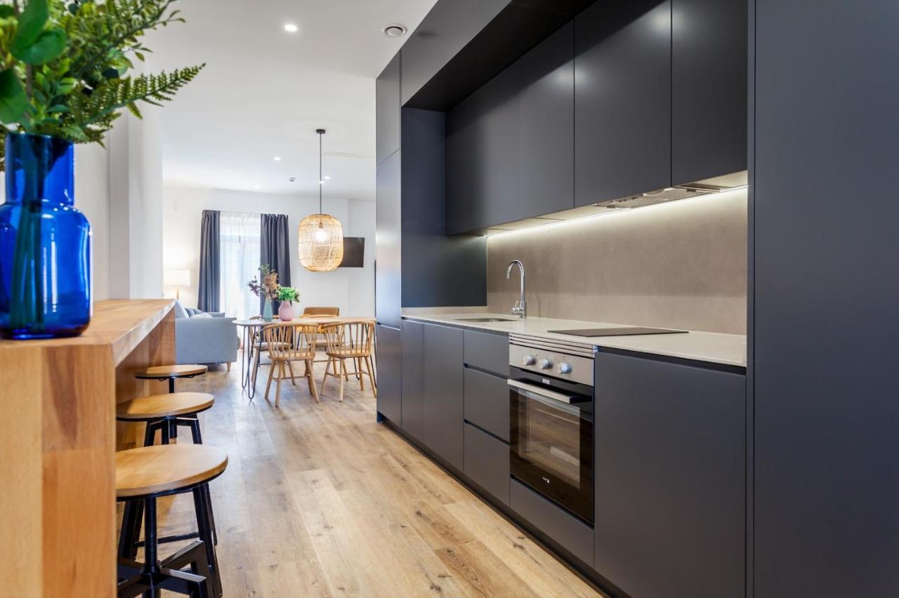 Puerto Beach Suites Валенсия Екстериор снимка