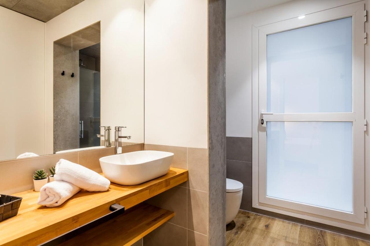 Puerto Beach Suites Валенсия Екстериор снимка