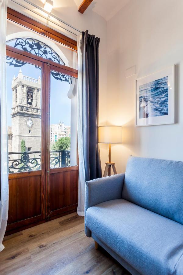 Puerto Beach Suites Валенсия Екстериор снимка