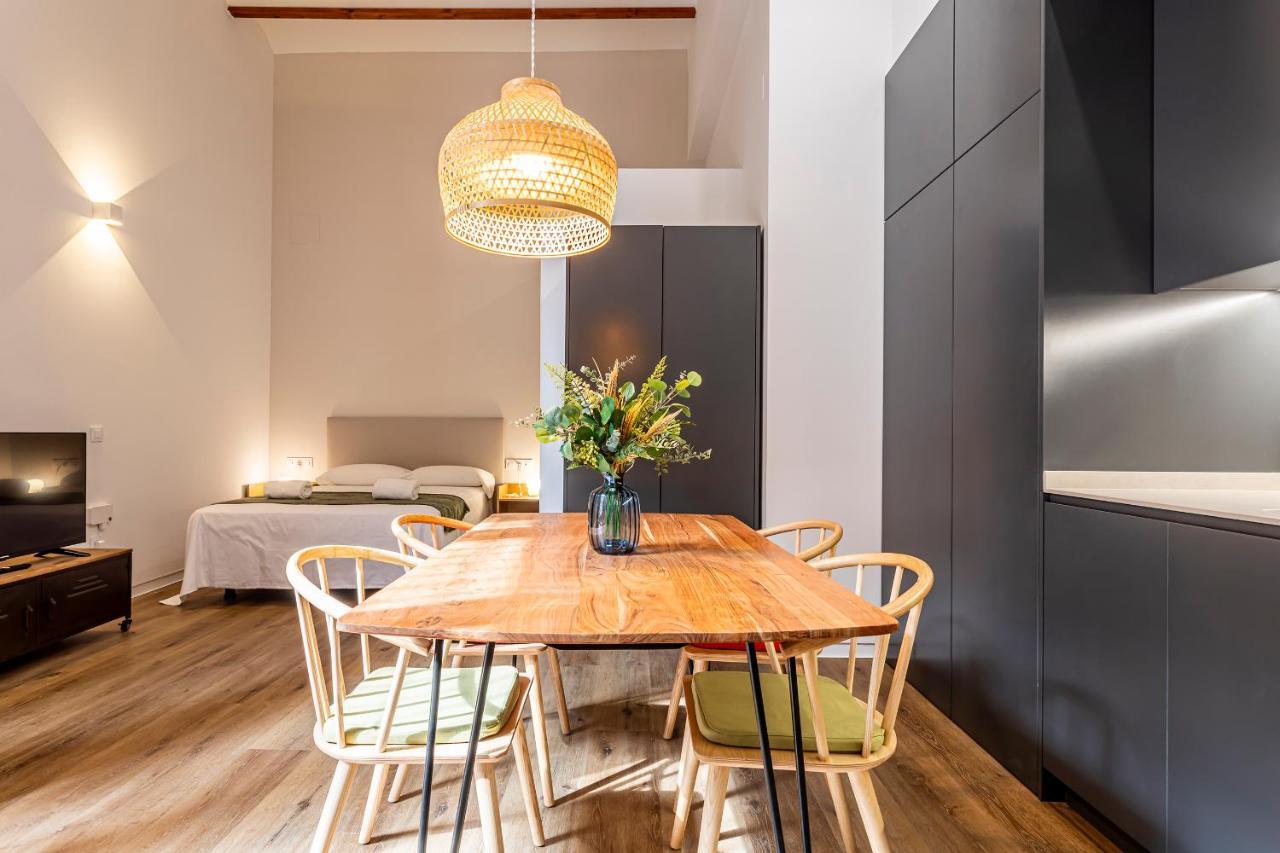 Puerto Beach Suites Валенсия Екстериор снимка