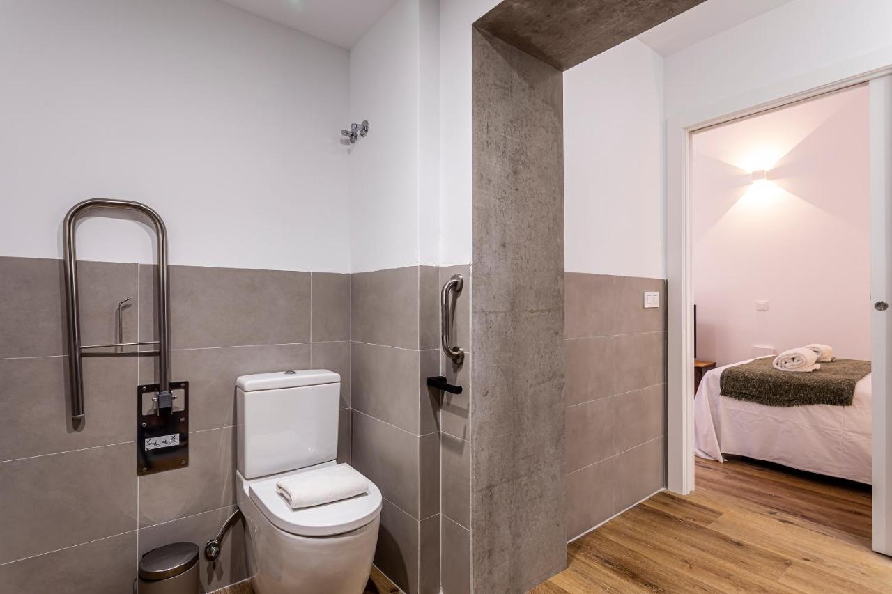 Puerto Beach Suites Валенсия Екстериор снимка